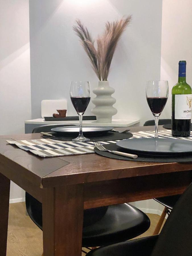 Hafnarstraeti 100, Downtown Apartment Akureyri Bagian luar foto