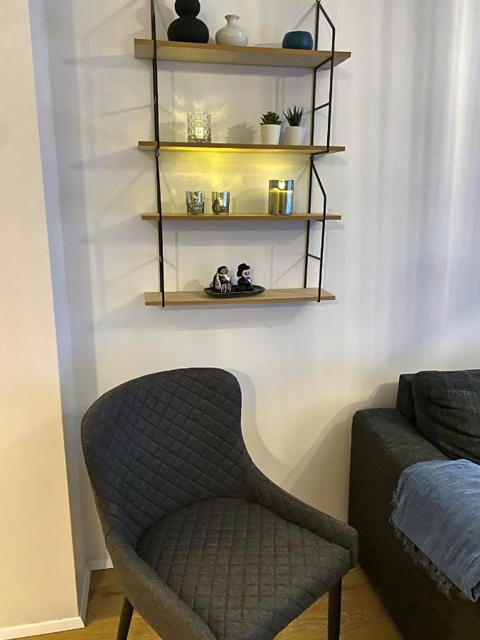 Hafnarstraeti 100, Downtown Apartment Akureyri Bagian luar foto
